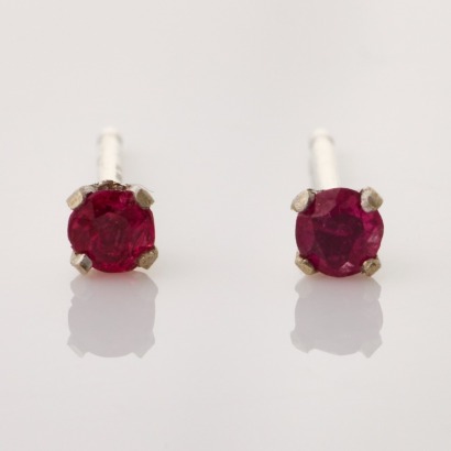 14ct White Gold, 2.5mm Ruby Stud Earrings