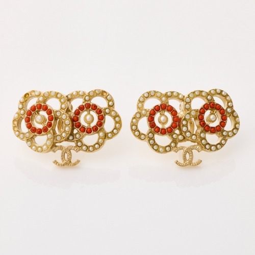 Chanel, Costume Pearl / Coral Coloured Stud Earrings