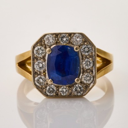 18ct Yellow Gold, 2.24ct Sapphire / .60ct Diamond Set, Modern Ring