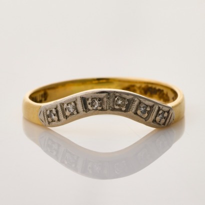 18ct Yellow Gold, Curved, .04ct Diamond Band, Size P