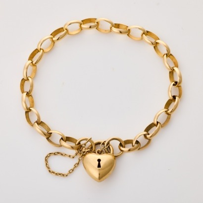 9ct Yellow Gold, 20cm Belcher Link Bracelet with Hollow Puff Heart Padlock Clasp