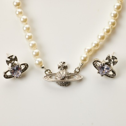 Vivienne Westwood, Pearl Choker Necklet / Earring Set with Box