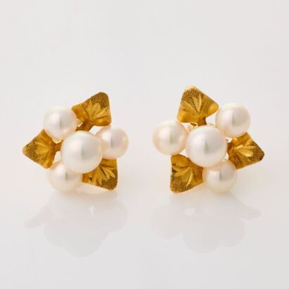 18ct Yellow Gold, 4.0mm - 5.0mm Akoya Pearl Stud Earrings