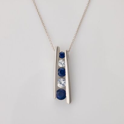 14ct White Gold, .35ct Sapphire / Clear Stone Pendant on 40cm Chain