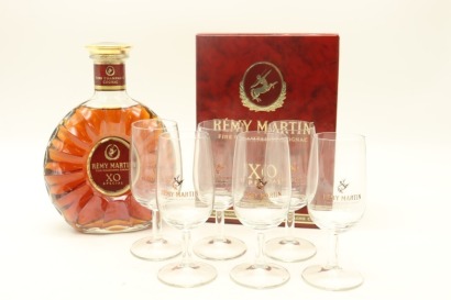 (1) Remy Martin XO Special Cognac with 6 Cognac Glasses, 40% ABV, 700ml, Circa 1980s (GB)