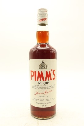 (1) Pimm's No. 1 Gin Cup Liqueur, Australia, 750ml, Circa. 1970's