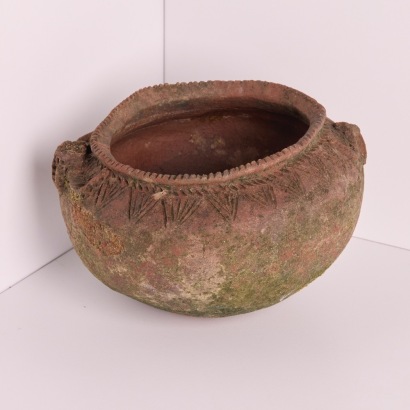 A Markham Valley Ceramic Pot, Papua New Guinea