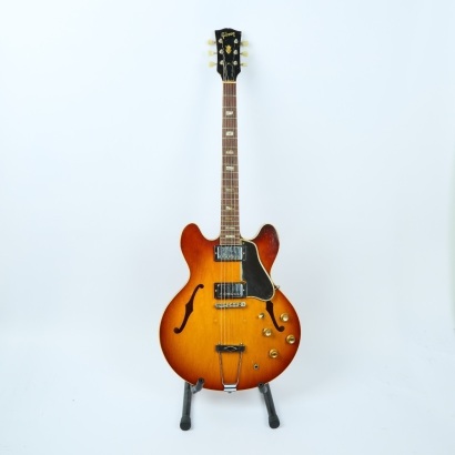A Gibson Guitar ES 335 TD