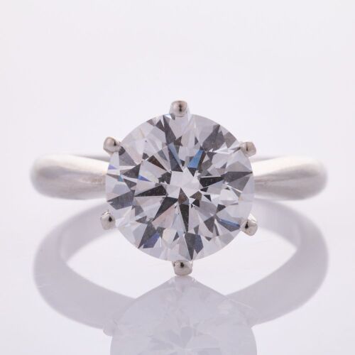 18ct White Gold, Modern, 3.01ct Solitaire Diamond Ring, GIA Certified