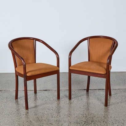 A Pair of Dining Chairs by Antonin Suman for Ton c. 1970s