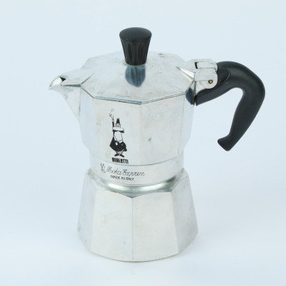 A Petite Bialetti Stovetop Espresso