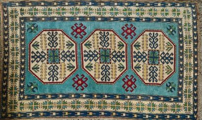An Oushak Turkish Rug