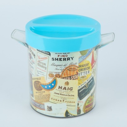 A Retro Ice Bucket