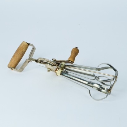 A Swift Vintage Hand Beater
