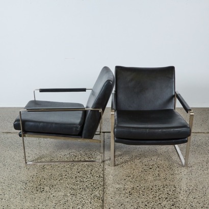 A Pair of Leman Style Chairs