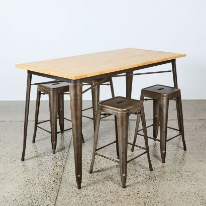 A Set of Four Bartstools & Table by Cintesi