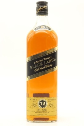 (1) Johnnie Walker Black Label Extra Special Blended Scotch Whisky, 43% ABV, 1000ml, Circa 1990s
