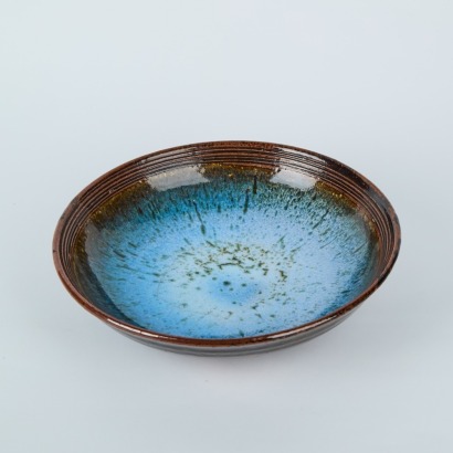A Large Len Castle Chun Glaze Studio Pottery Bowl