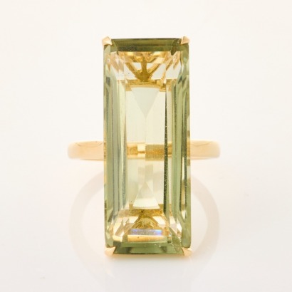 9ct Yellow Gold, Modern, 24.8ct Green Quartz Ring - Near new