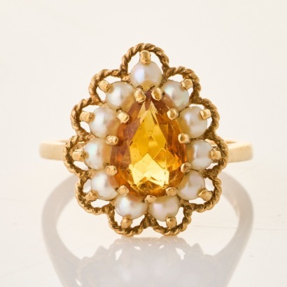 9ct Yellow Gold, Vintage, Pear Cut Citrine / 3.0mm Seed Pearl Ring
