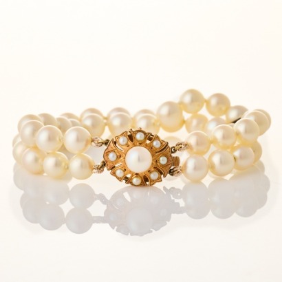 Double Strand Cultured Akoya-Type, Vintage Pearl Bracelet, 14ct Yellow Gold, Pearl Clasp