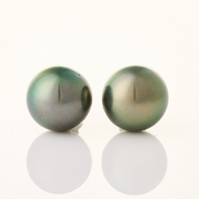 18ct / 9ct White Gold, 13mm South Sea Tahitian Pearl Earrings