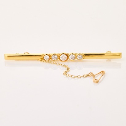 18ct Yellow Gold, Five Stone .67ct Diamond Bar Brooch