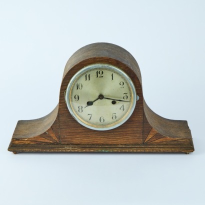 A Mantle Clock