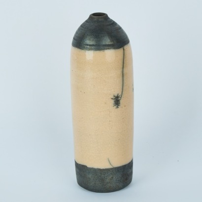 An Illustrated Dark Sheened Vase