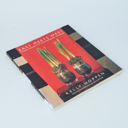 East Meets West: Global Design for Contemporary Interiors by Kelly Hoppen