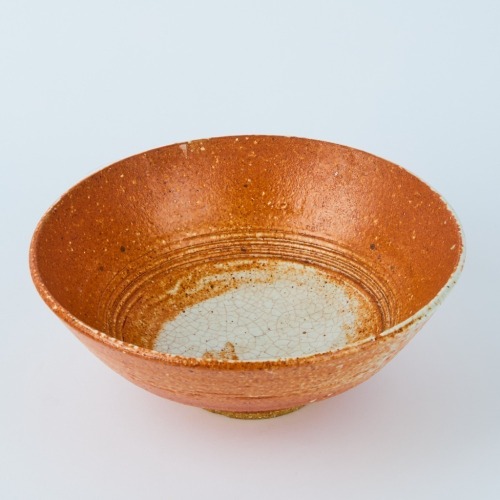 A Len Castle Earthenware Shino Glaze Bowl