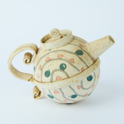 A Dysfunctional Ceramic Teapot