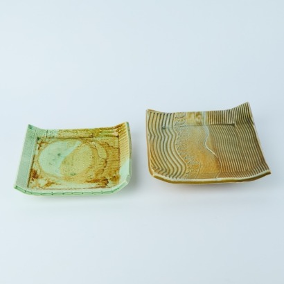A Pair of Small Footed Square Plates