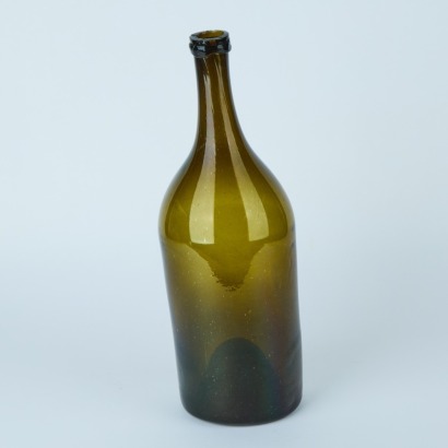 A Large Georgian Wine Bottle, c. late 18th-Century