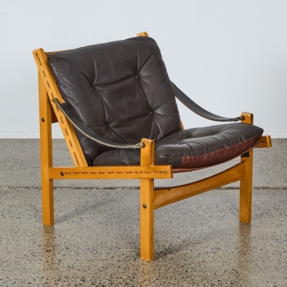 An 'Easy' Safari Chair by Backhouse