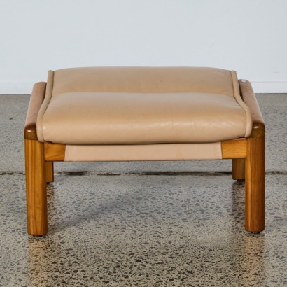 A Tessa Leather Ottoman