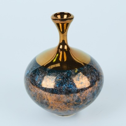 A Peter Collis Vase