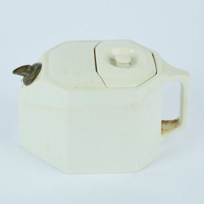 An Art Deco Teapot