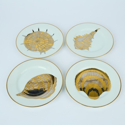 A Set of Four 'Coquilles Combines' Fitz and Floyd Plates