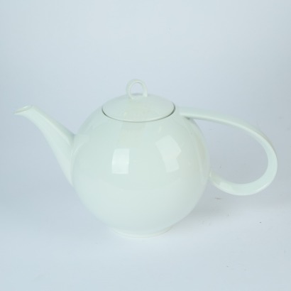 A KPM Berlin Royal Porcelain Teapot