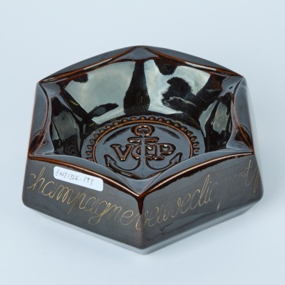 A Rare and Collectable Veuve Clicquot Champagne 1772-1972 Hexagonal Glazed Ceramic Ashtray, Made in France