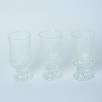A Set of Three Vintage Ultima Thule Wine Glasses by Tapio Wirkkala for Iittala