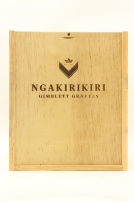 (6) 2019 Villa Maria The Gravels Ngakirikiri, Gimblett Gravels (OWC)