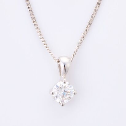 18ct White Gold / .50ct Diamond Solitaire Pendant on 45cm Curb Chain - Near new