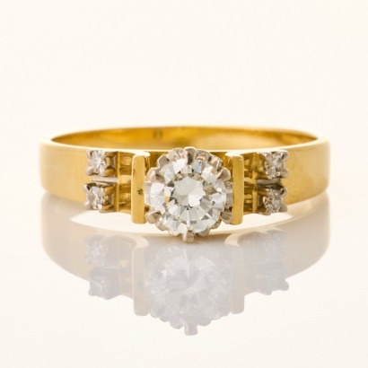 18ct Yellow / White Gold, Modern, .45ct Diamond / .08ct Diamond Ring