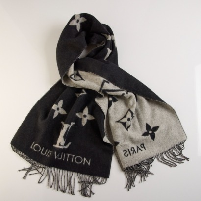 Louis Vuitton, Monogram Black / Light Grey 100% Cashmere Scarf