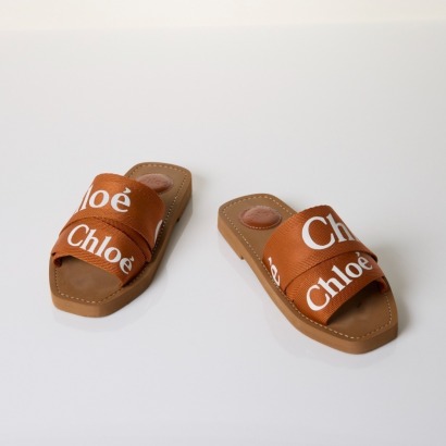 Chloe, Woody Logo Slides, Arizona Brown, Size 36 with Box