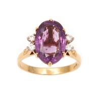 18ct Vintage Amethyst and Diamond Ring