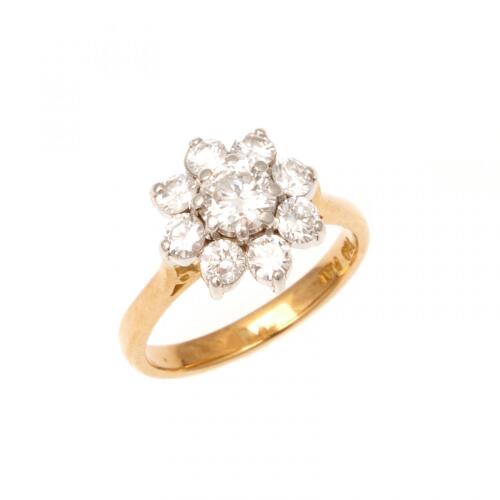 18ct Flower Diamond Ring