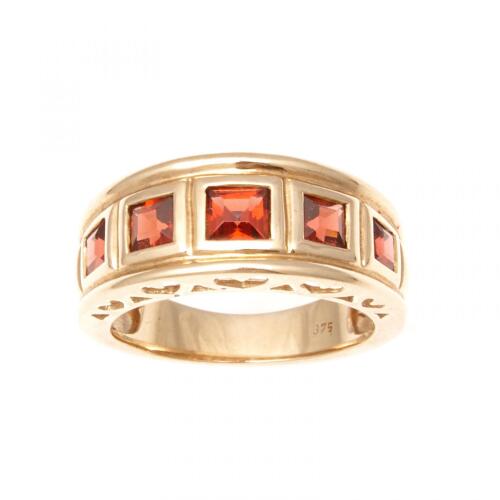 9ct Garnet Band